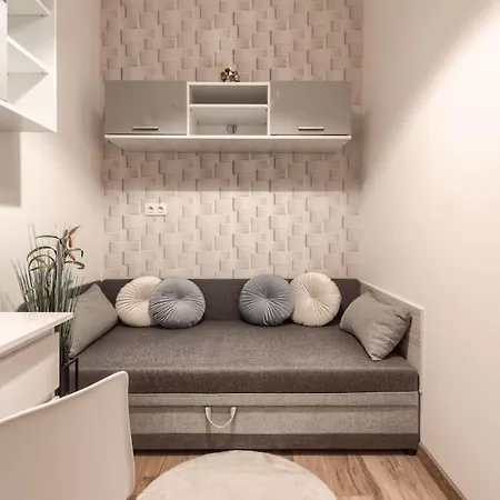 Geodezyjna'70 Cozy P3 Warsaw