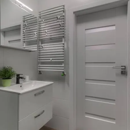 Geodezyjna'70 Cozy P3 *